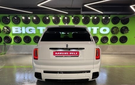 Rolls-Royce Cullinan, 2025 год, 92 000 000 рублей, 5 фотография