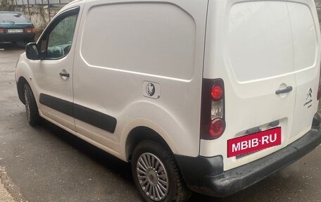 Citroen Berlingo II рестайлинг, 2012 год, 830 000 рублей, 24 фотография