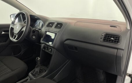Volkswagen Polo VI (EU Market), 2018 год, 1 131 000 рублей, 12 фотография