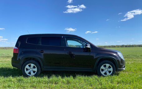 Chevrolet Orlando I, 2014 год, 980 000 рублей, 4 фотография