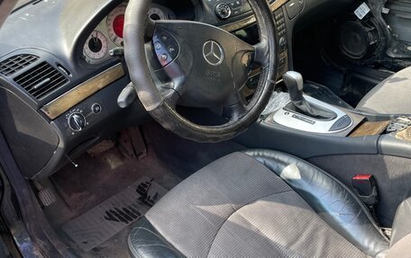Mercedes-Benz E-Класс, 2005 год, 325 000 рублей, 6 фотография