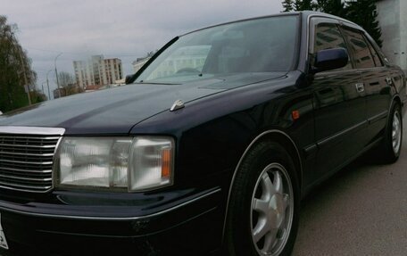 Toyota Crown, 2000 год, 1 200 000 рублей, 3 фотография