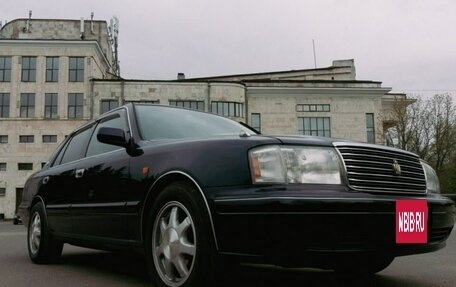 Toyota Crown, 2000 год, 1 200 000 рублей, 2 фотография