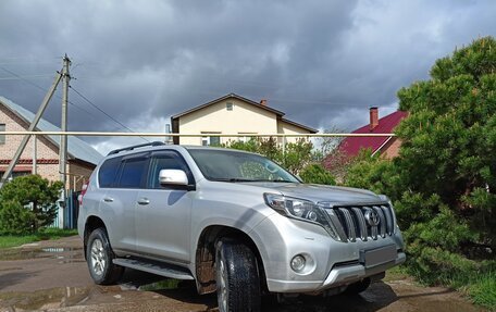 Toyota Land Cruiser Prado 150 рестайлинг 2, 2017 год, 4 100 000 рублей, 9 фотография