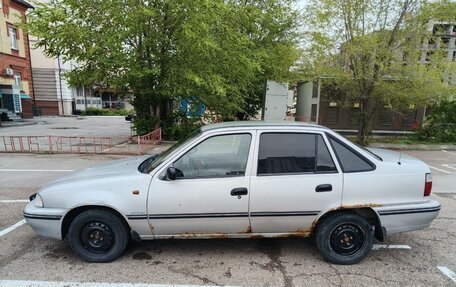 Daewoo Nexia I рестайлинг, 2003 год, 95 000 рублей, 4 фотография