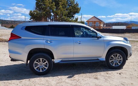 Mitsubishi Pajero Sport III рестайлинг, 2018 год, 3 150 000 рублей, 3 фотография