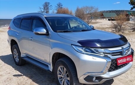 Mitsubishi Pajero Sport III рестайлинг, 2018 год, 3 150 000 рублей, 4 фотография