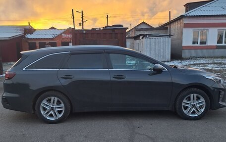 KIA cee'd III, 2021 год, 1 650 000 рублей, 12 фотография
