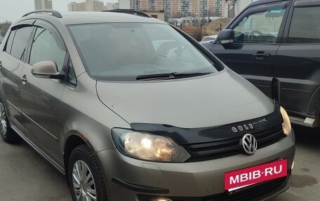 Volkswagen Golf Plus II, 2010 год, 750 000 рублей, 18 фотография