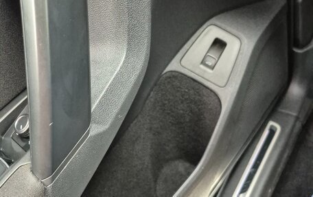 Volkswagen Tiguan II, 2019 год, 2 600 000 рублей, 5 фотография