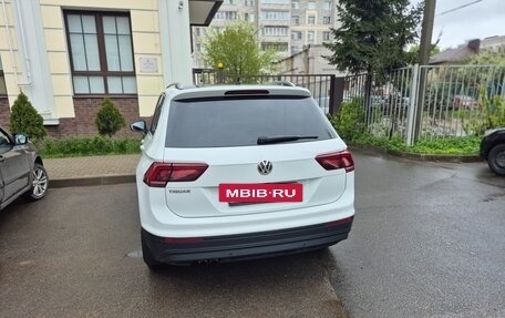 Volkswagen Tiguan II, 2019 год, 2 600 000 рублей, 15 фотография