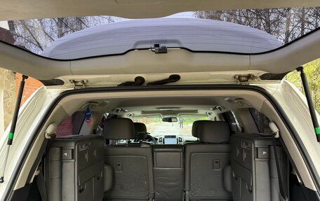 Toyota Land Cruiser 200, 2010 год, 2 600 000 рублей, 13 фотография