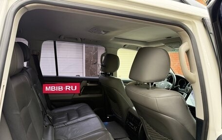 Toyota Land Cruiser 200, 2010 год, 2 600 000 рублей, 12 фотография