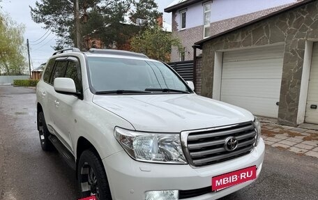 Toyota Land Cruiser 200, 2010 год, 2 600 000 рублей, 20 фотография