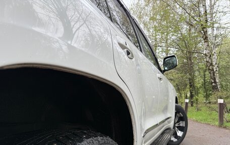 Toyota Land Cruiser 200, 2010 год, 2 600 000 рублей, 23 фотография