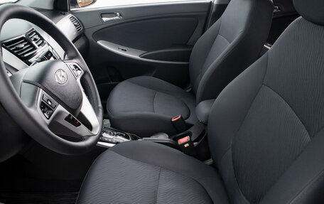 Hyundai Solaris II рестайлинг, 2013 год, 1 099 000 рублей, 8 фотография