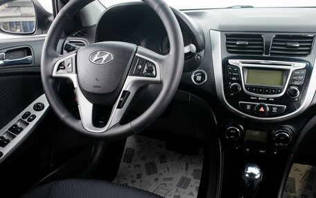 Hyundai Solaris II рестайлинг, 2013 год, 1 099 000 рублей, 14 фотография