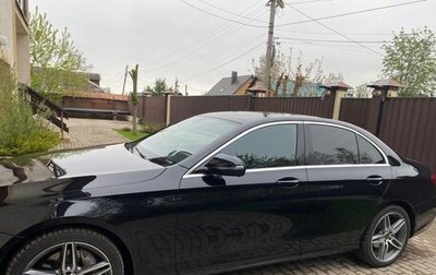 Mercedes-Benz E-Класс, 2018 год, 3 700 000 рублей, 1 фотография