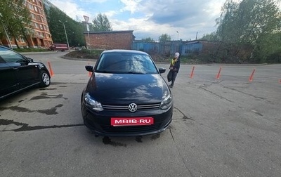 Volkswagen Polo VI (EU Market), 2011 год, 700 000 рублей, 1 фотография