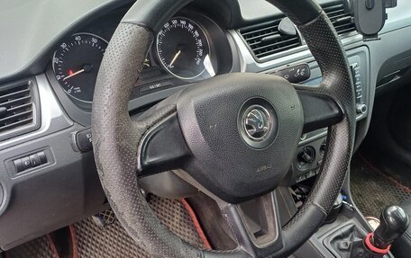 Skoda Rapid I, 2015 год, 700 000 рублей, 6 фотография