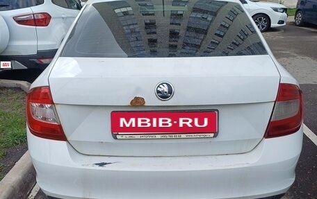 Skoda Rapid I, 2015 год, 700 000 рублей, 4 фотография