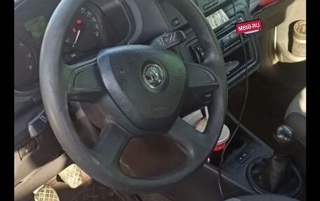 Skoda Fabia II, 2013 год, 600 000 рублей, 6 фотография