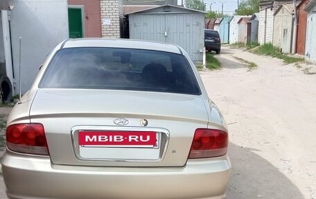 Hyundai Sonata IV рестайлинг, 2004 год, 375 000 рублей, 3 фотография