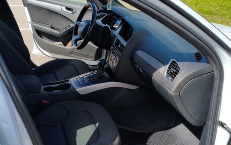 Audi A4, 2012 год, 1 050 000 рублей, 11 фотография