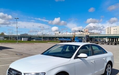 Audi A4, 2012 год, 1 050 000 рублей, 19 фотография