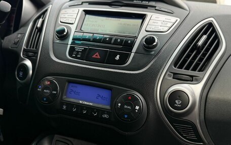 Hyundai ix35 I рестайлинг, 2012 год, 1 050 000 рублей, 27 фотография