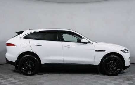 Jaguar F-Pace, 2017 год, 2 850 000 рублей, 4 фотография