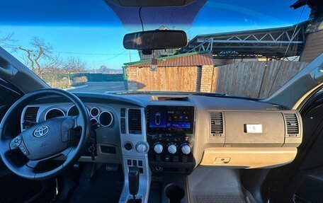 Toyota Tundra II, 2008 год, 2 800 000 рублей, 10 фотография