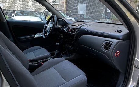 Nissan Almera, 2005 год, 390 000 рублей, 20 фотография