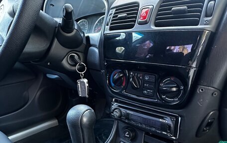 Nissan Almera, 2005 год, 390 000 рублей, 22 фотография