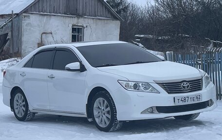 Toyota Camry, 2013 год, 1 650 000 рублей, 2 фотография