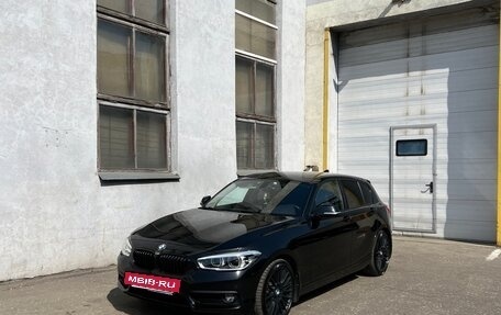BMW 1 серия, 2018 год, 2 500 000 рублей, 16 фотография
