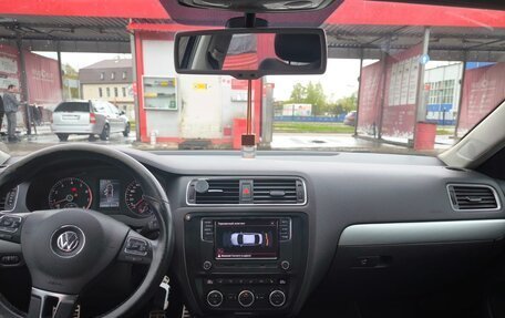 Volkswagen Jetta VI, 2013 год, 780 000 рублей, 12 фотография