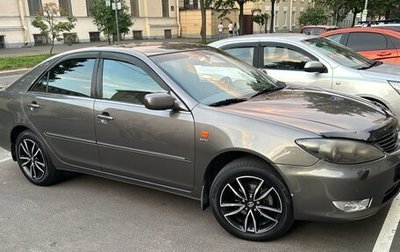 Toyota Camry V40, 2005 год, 1 050 000 рублей, 1 фотография