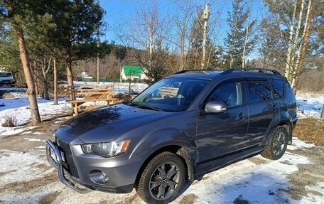 Mitsubishi Outlander III рестайлинг 3, 2012 год, 1 155 000 рублей, 4 фотография
