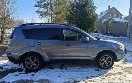 Mitsubishi Outlander III рестайлинг 3, 2012 год, 1 155 000 рублей, 9 фотография