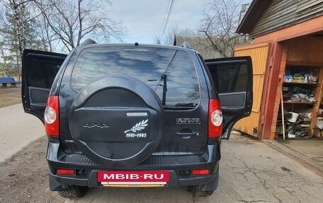 Chevrolet Niva I рестайлинг, 2017 год, 710 000 рублей, 15 фотография