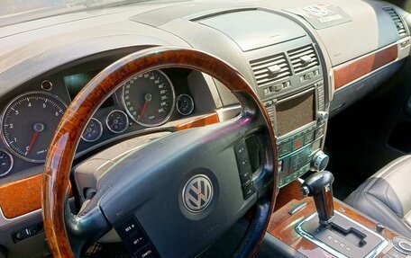 Volkswagen Touareg III, 2005 год, 800 000 рублей, 4 фотография