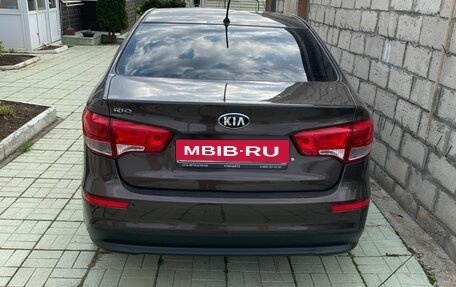 KIA Rio III рестайлинг, 2016 год, 1 200 000 рублей, 2 фотография