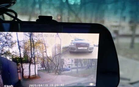 Mitsubishi Carisma I, 2000 год, 210 000 рублей, 2 фотография