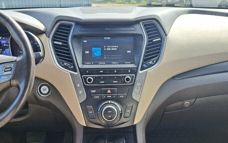 Hyundai Santa Fe III рестайлинг, 2018 год, 2 490 000 рублей, 18 фотография