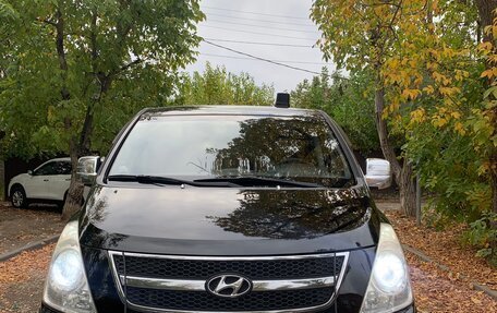 Hyundai Grand Starex Grand Starex I рестайлинг 2, 2009 год, 2 000 000 рублей, 1 фотография