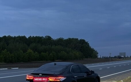 Toyota Camry, 2022 год, 4 150 000 рублей, 3 фотография