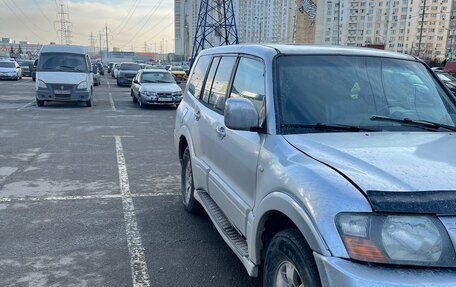 Mitsubishi Pajero III рестайлинг, 2003 год, 585 000 рублей, 4 фотография
