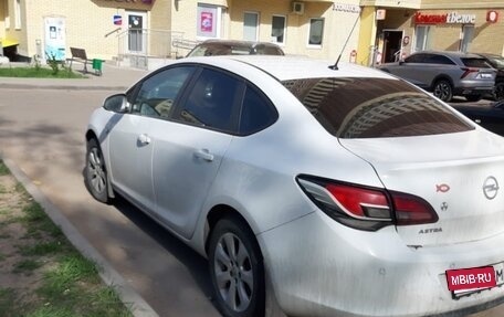 Opel Astra J, 2014 год, 850 000 рублей, 3 фотография