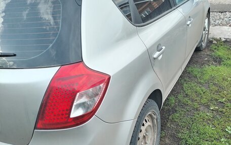 KIA cee'd I рестайлинг, 2011 год, 850 000 рублей, 4 фотография